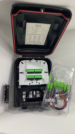 CAJA NAP 16 PUERTOS SC/APC ENFRENTADOR VERDE (FDB) CON SPLITER DE  1X16